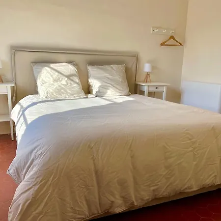 بيت للعطل Maison & Jardin Coeur Luberon Classe 4 Etoiles *