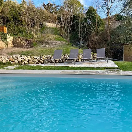 بيت للعطل Maison & Jardin Coeur Luberon Classe 4 Etoiles *